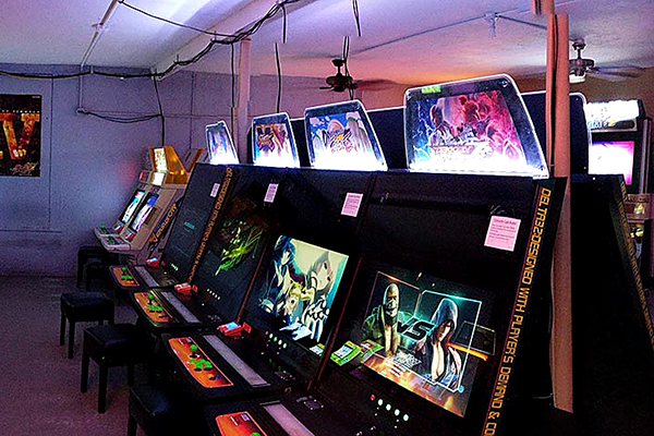 ARCADE_arcade feature courtesy of Arcade UFO