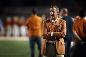 DelConte_2019-09-07-Texas_v_Louisiana_State_University_Joshua