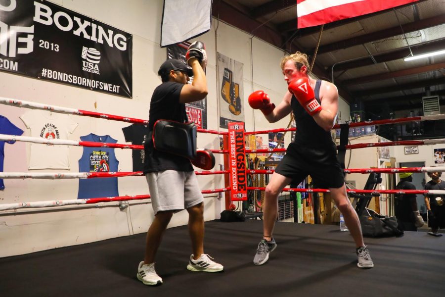 UT Boxing Club finds gym, coach, plans to compete at collegiate level