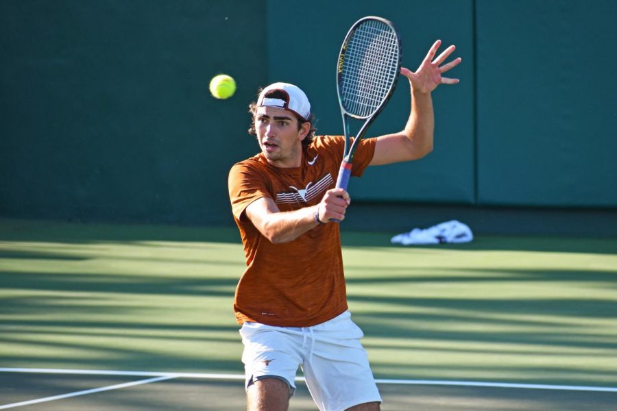 Texas+men%E2%80%99s+tennis+heads+to+Big+12+Championship+Final+after+4-1+win+over+Oklahoma+State