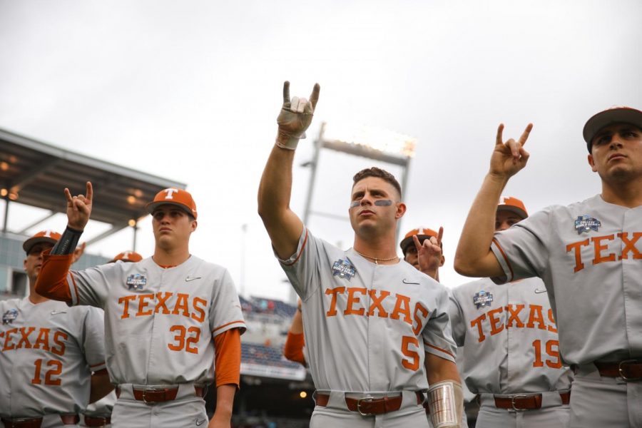 Texas’ magical season ends with 1 swing of bat