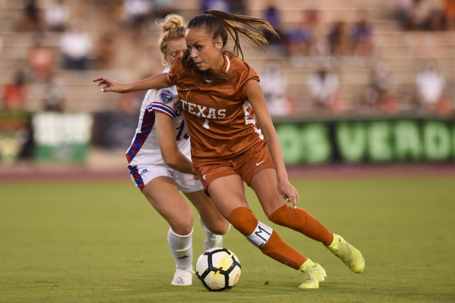 Longhorns open Big 12 play with statement 2-0 victory against Kansas State