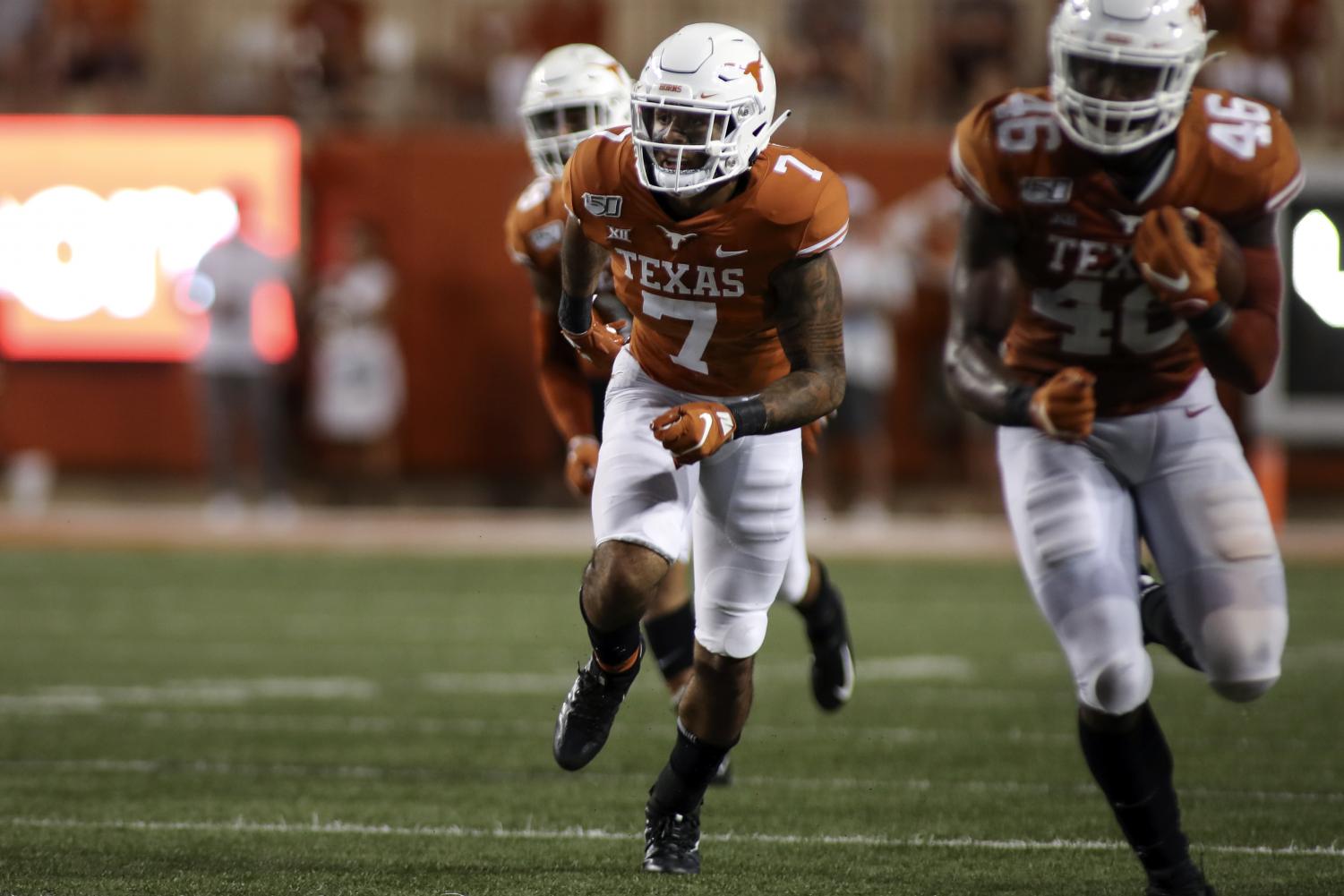 Denver Broncos select former Longhorn Caden Sterns in NFL Draft