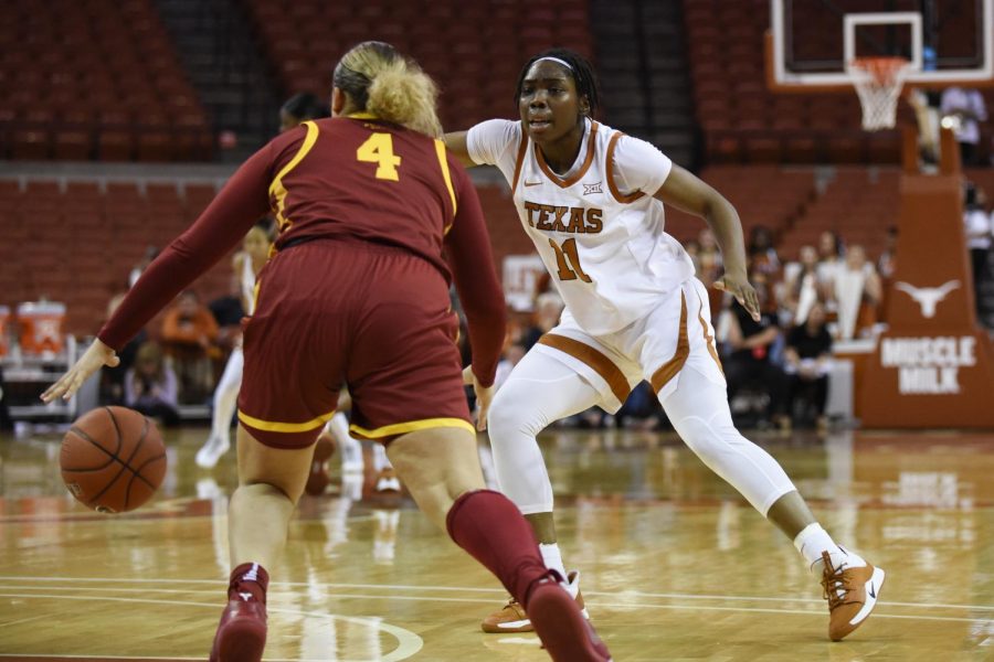 New faces, same expectations: reviewing the women’s basketball season