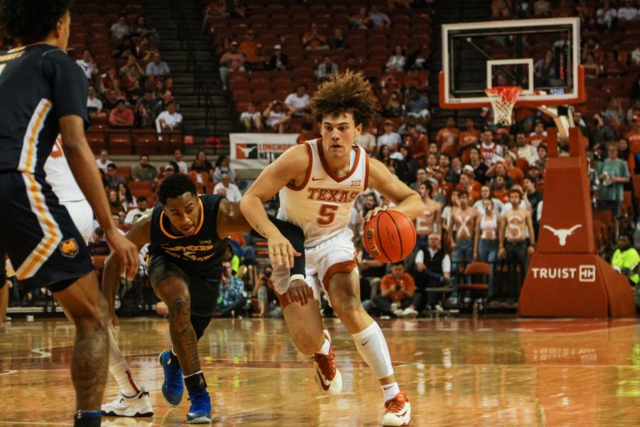Texas MBB Mailbag: Early conference play predictions, recruiting updates and more