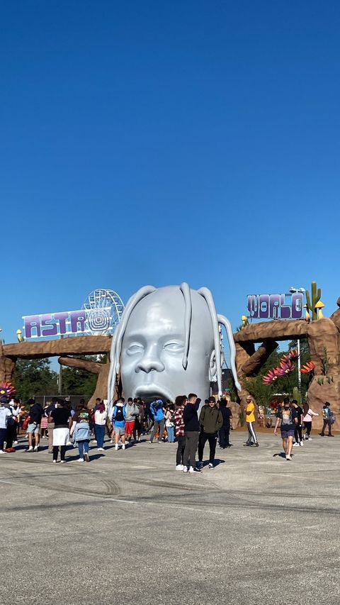 UT+students+who+attended+Astroworld+discuss+traumatic+experience%2C+processing