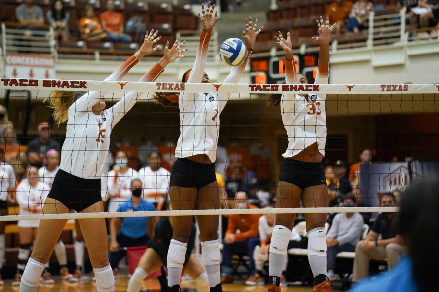 Offense is the best defense: How Texas volleyball’s serving can make or break season