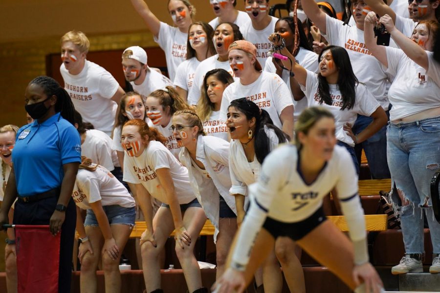 No. 2 Texas volleyball looks to improve fan engagement during NCAA tournament