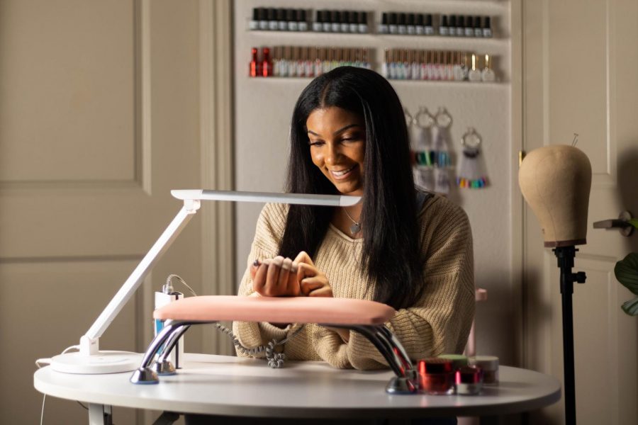 UT students turn their passion for nails into businesses