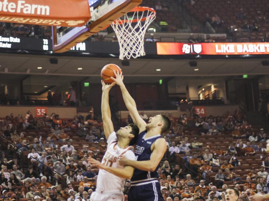 Texas beats TCU on the road with tough play from Brock Cunningham