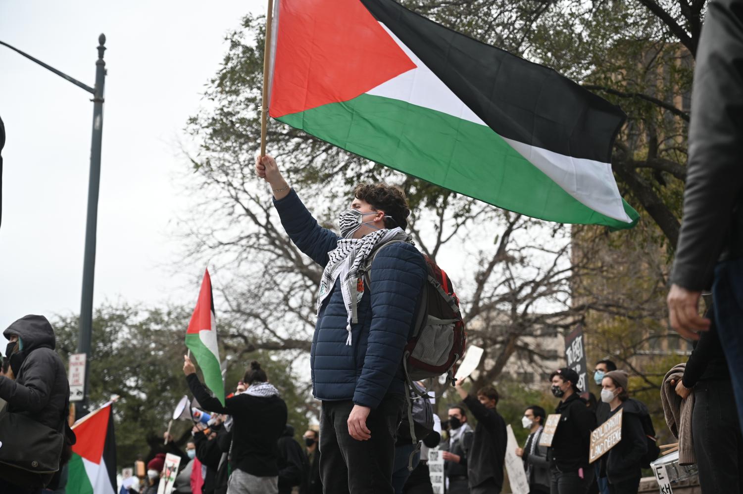 Palestine Solidarity Committee protests Palestinian occupation at Texas ...