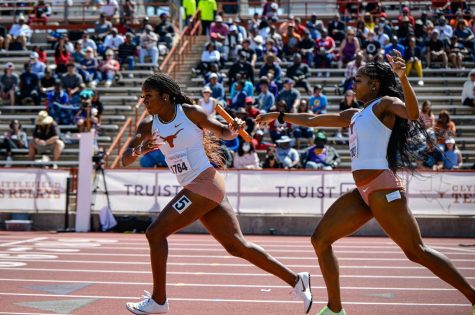 Texas men’s, women’s track and field dominate A&M at Dual Meet