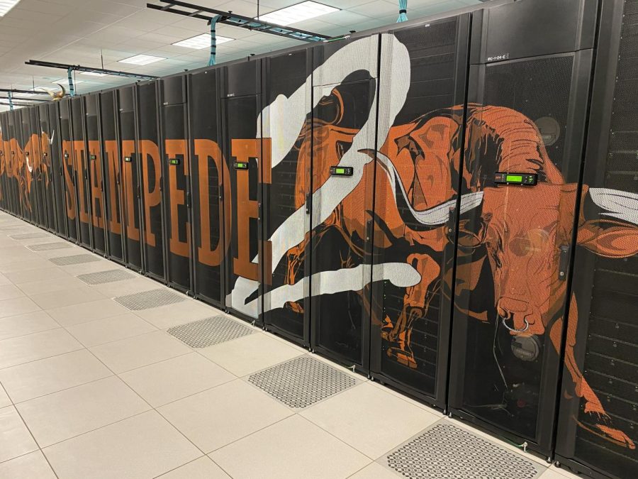 UT receives extended funding for supercomputer, continues assisting scientists in research