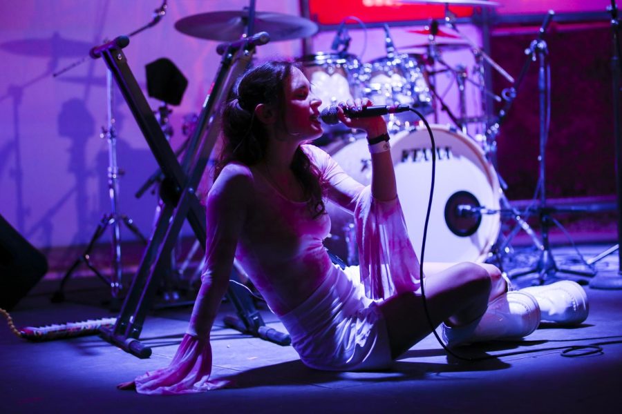 Magdalena Bay brings electrifying, multidimensional synth-pop performance to SXSW