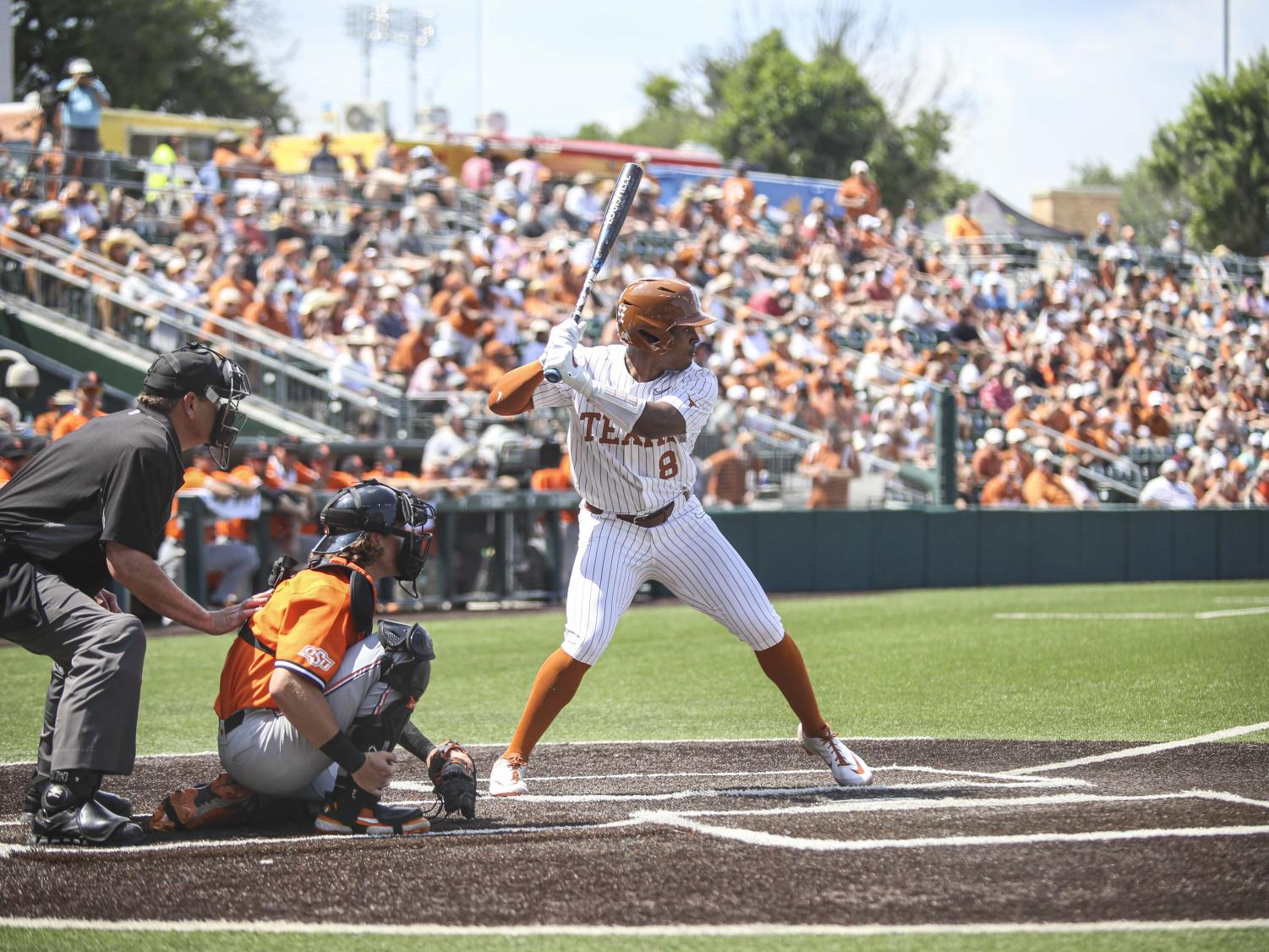 Texas' Ivan Melendez wins Dick Howser Trophy as top college baseball player  