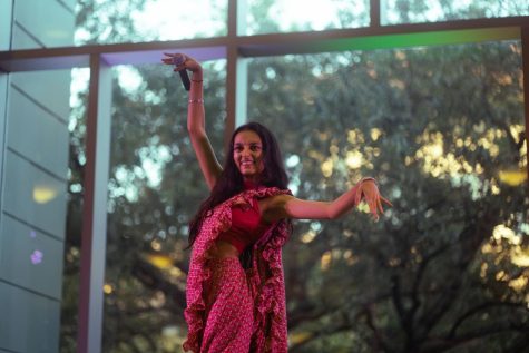 Explore South Asia provides engaging cultural event for students at UT