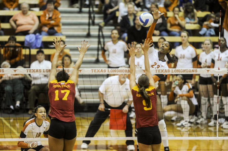 Volleyball seeks to end decade-long drought since last national championship