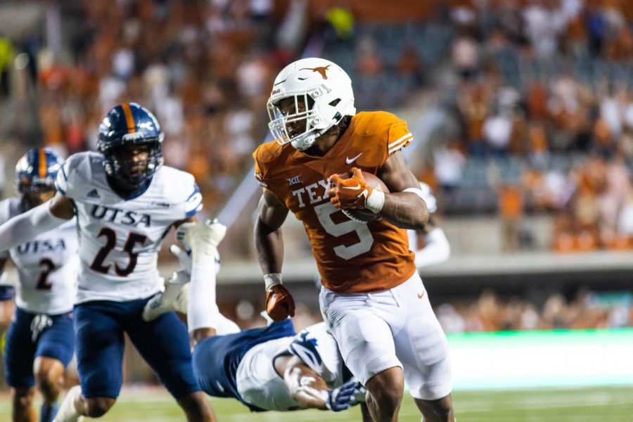 Texas’ first half cushion enough to secure 34-27 victory over Kansas State