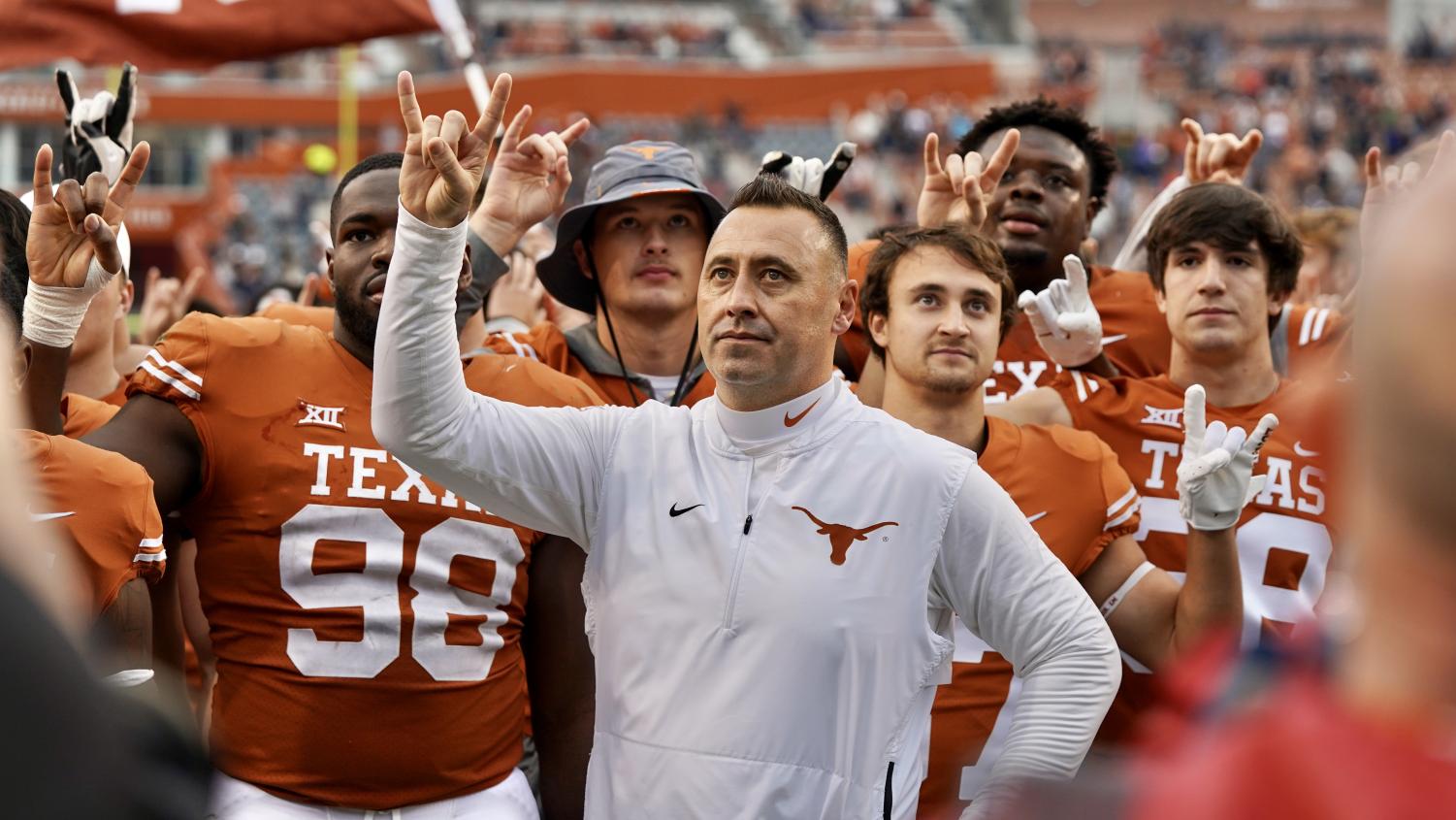 Texas Football Coaching Staff: A Deep Dive into Coaching Excellence