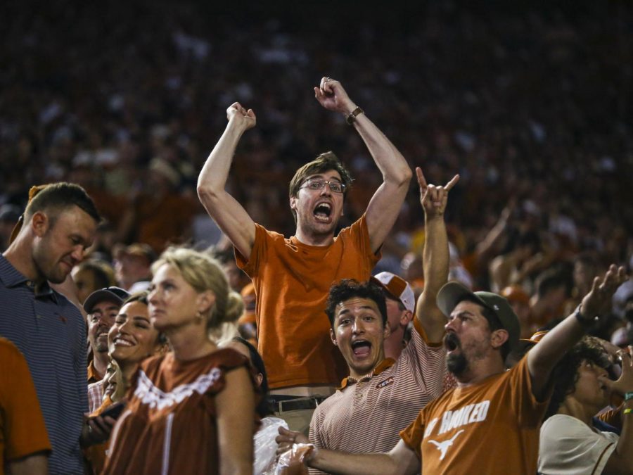 Longhorn legend Steve McMichael elected to Pro Football Hall of Fame