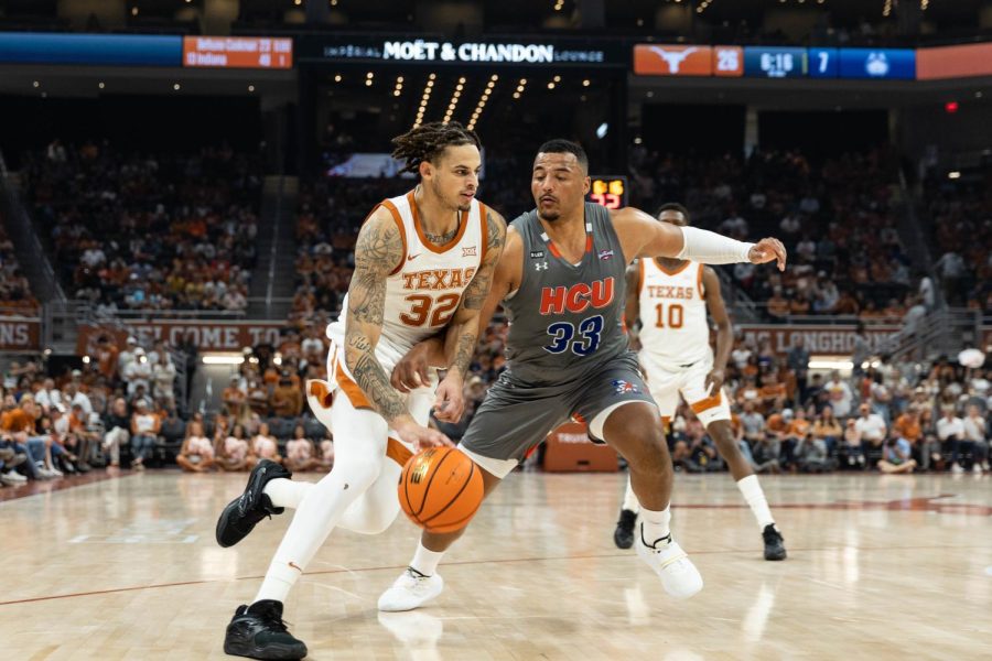 No. 10 Texas set to face one of the country’s best defenses Saturday at No. 4 Tennessee