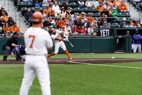Bullpen struggles eliminate the chance of a sweep as Texas takes the series in Waco