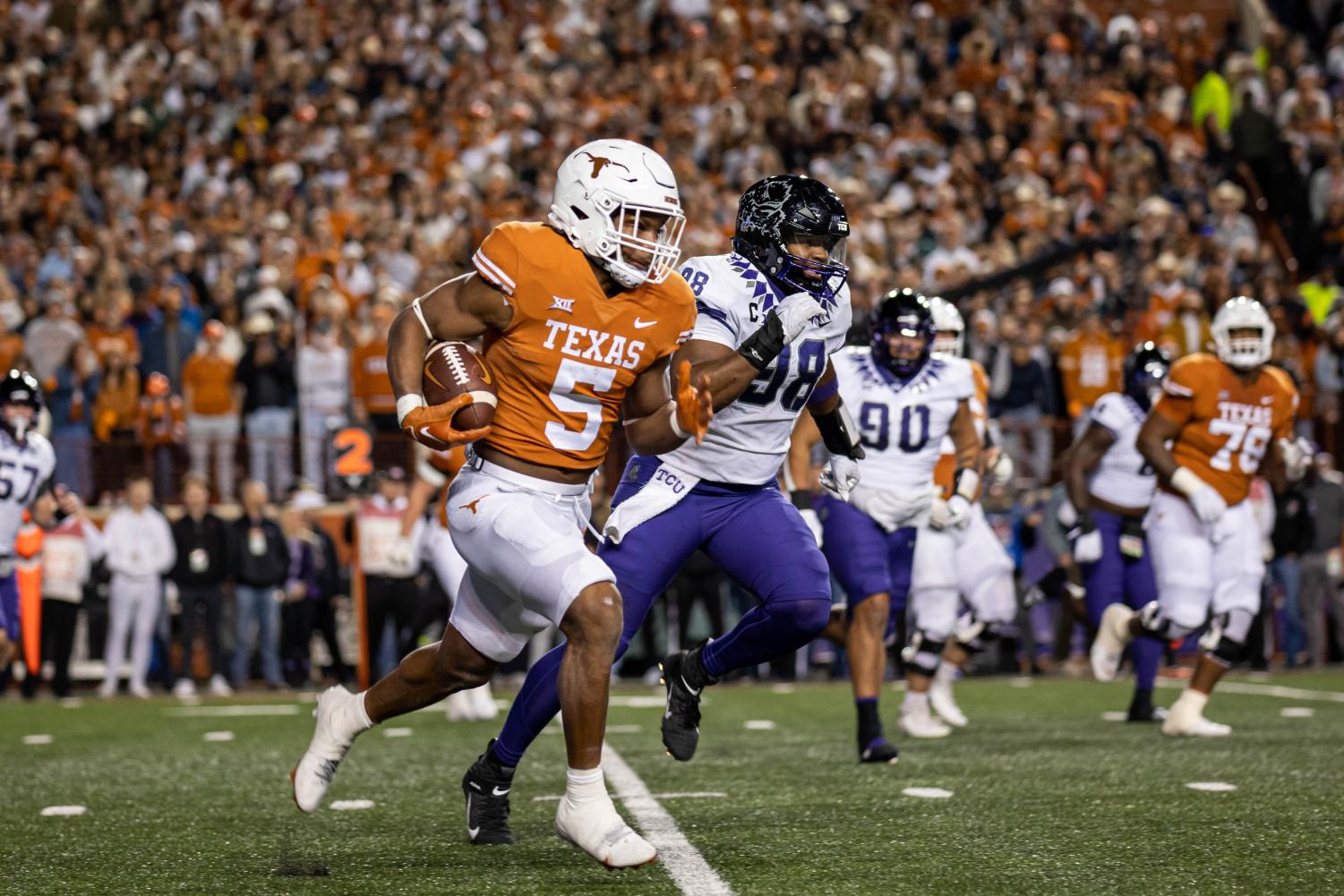 Former BYU TE Snags TD Catch During NFL Preseason Game