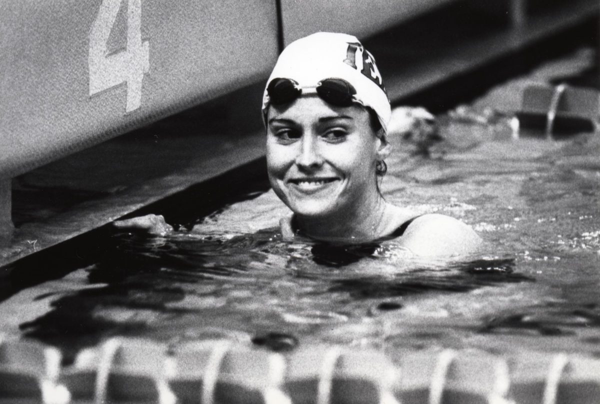 Former Texas backstroker, Olympic medalist Beth Barr to be inducted into Hall of Honor
