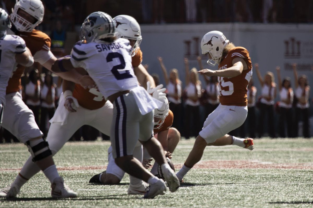 Special teams unit has kept Texas standing in Ewers’ absence