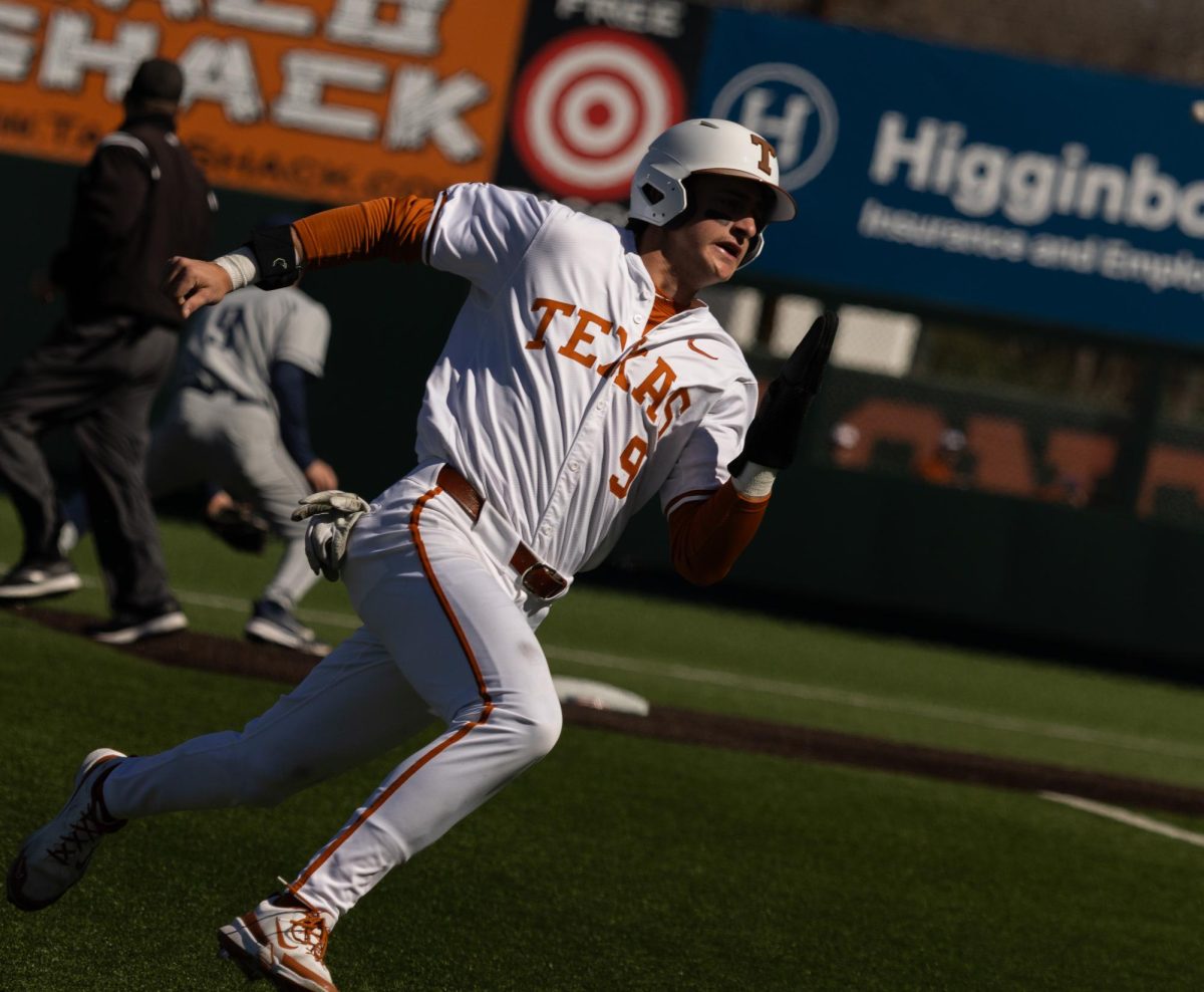 Texas+baseball+soars+past+Sam+Houston+in+16-9+win+backed+by+two+grand+slams