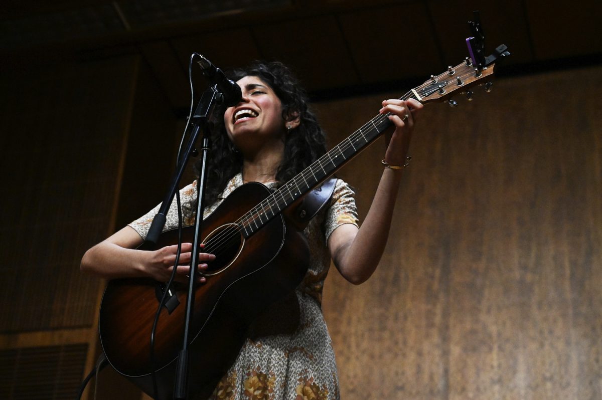 Amanda Pascali performs a solo set at Butler School of Music on Sept. 18. Pascali is a billingual singer/songwriter who sings in both English and Italian..