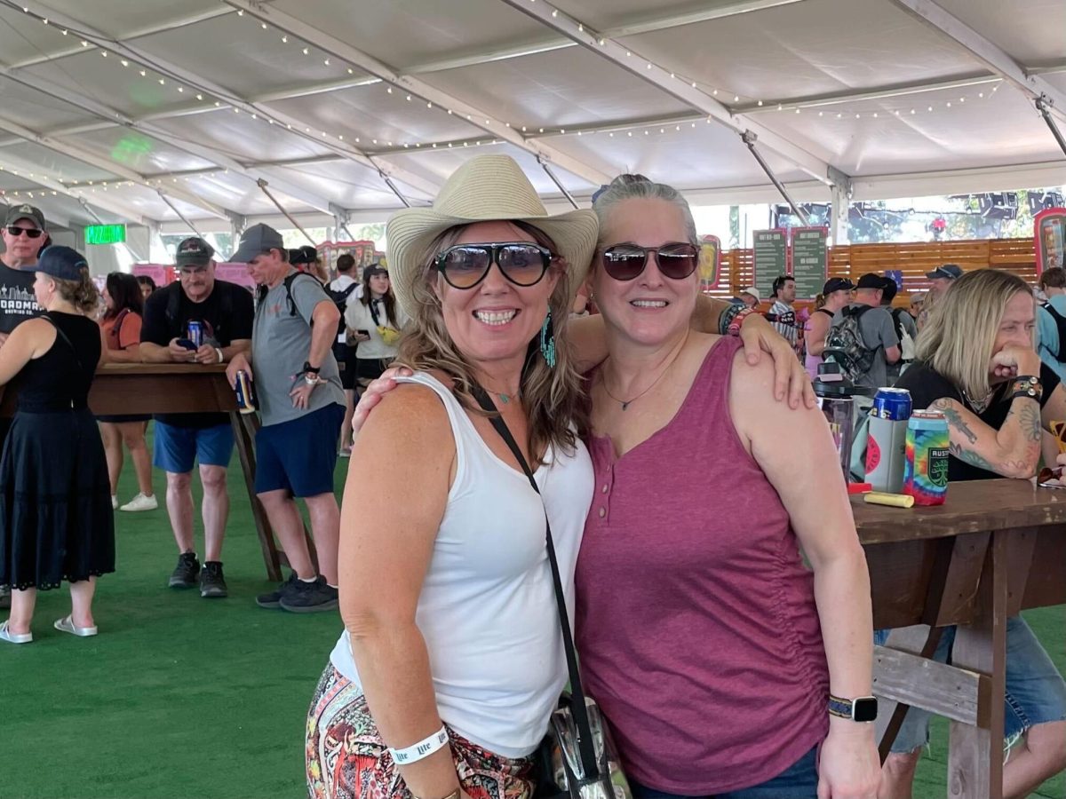 Festival friendship: long-time friends celebrate tradition at ACL