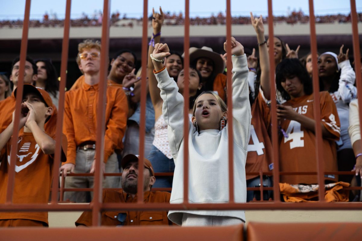 11-22-25_football v arkansas_naina srivastava18