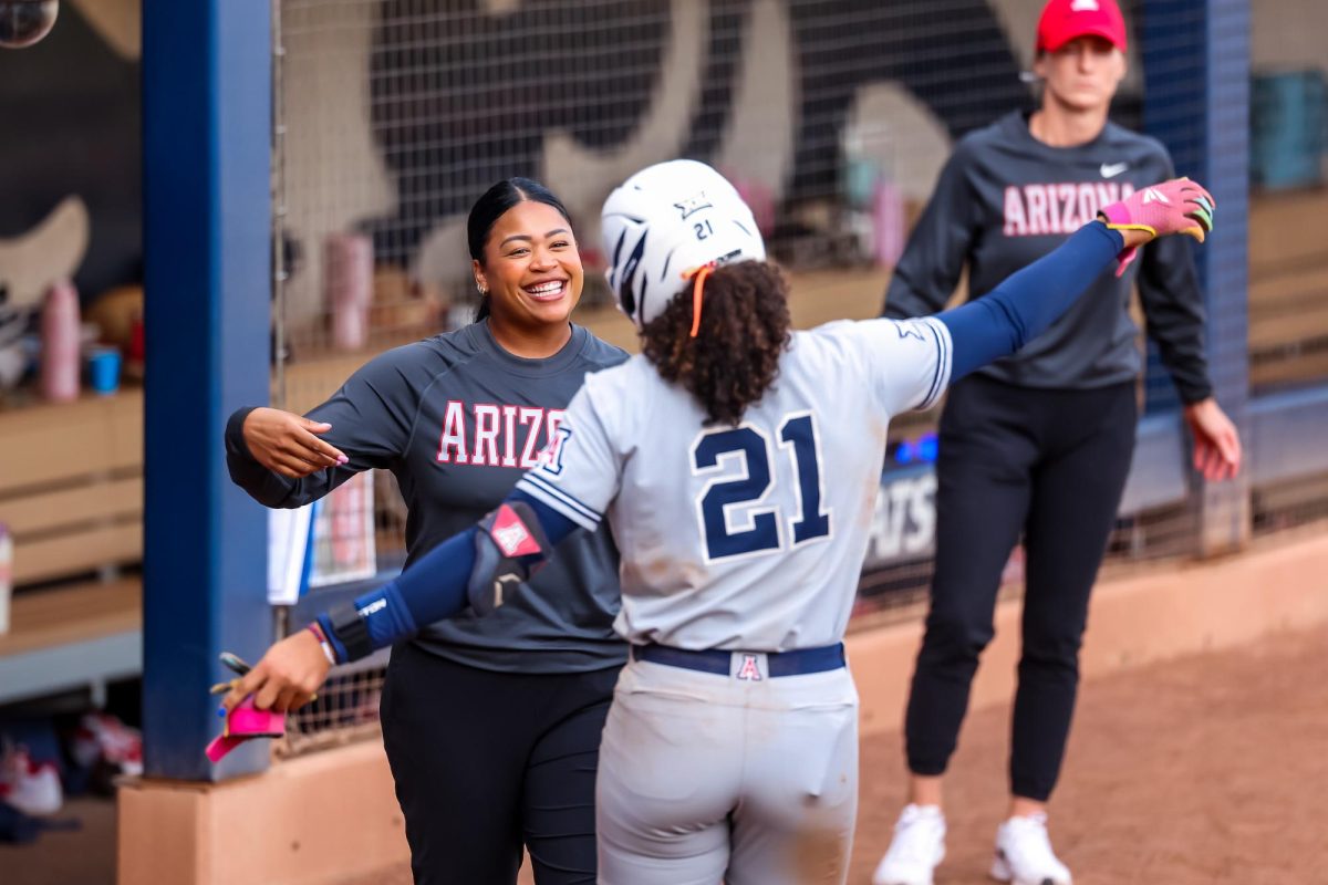 Texas softball completes its coaching staff with Amber Freeman to join as assistant coach
